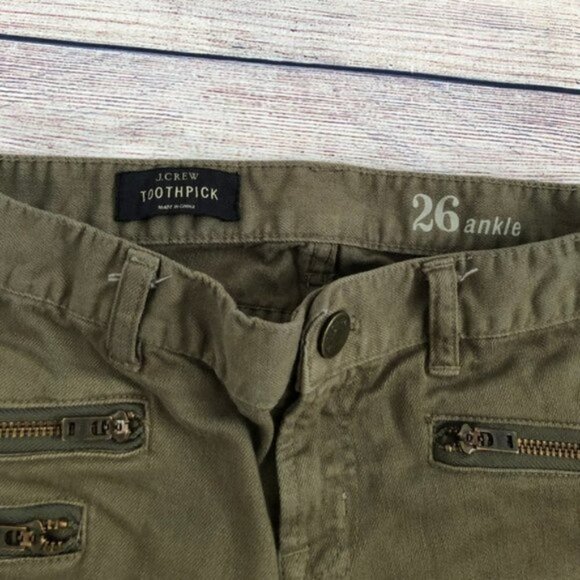 J. Crew Olive Green Toothpick Ankle Jeans Size 26 - Picture 4 of 7